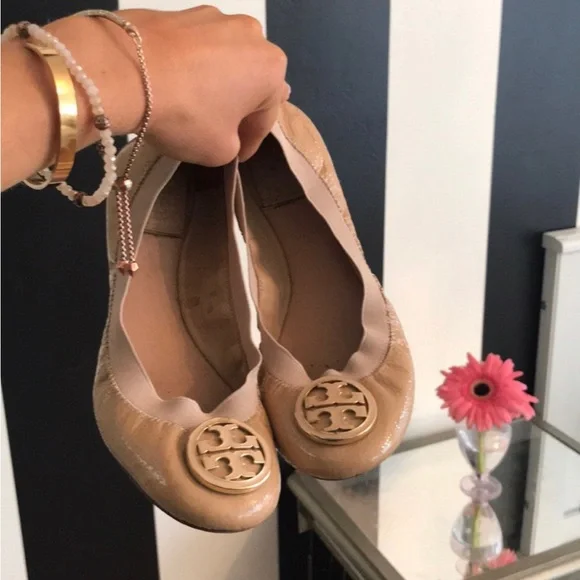 HOST PICK✨Tory Burch Caroline Ballet Flats - Picture 2 of 7